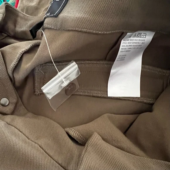 G by Giuliana Women’s Ponte Knit Army Green Pants NWOT Size 12 - Picture 8 of 11